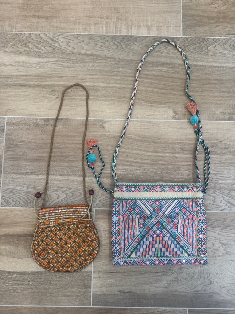 Boho Embroidered Crossbody Bag - Multicolor